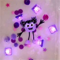 Badspeelgoed 1 Figuurtje & 2 blokjes lichtgevend 3jaar+ Lumi Purple