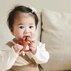 Bijtring baby Vos