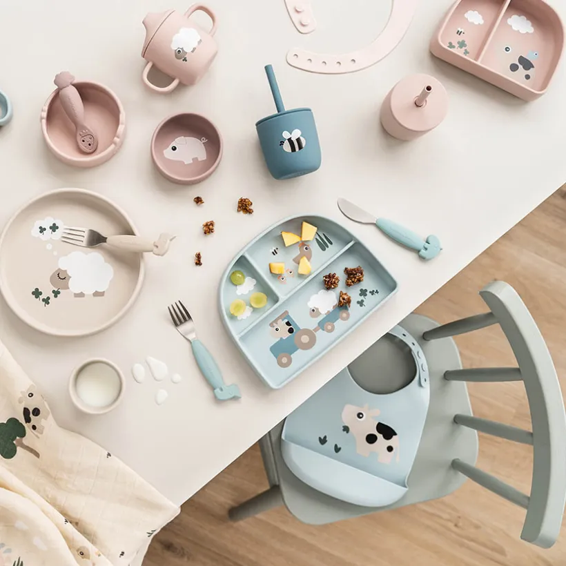 Bord met zuignap en vakjes Tiny Farm Blauw