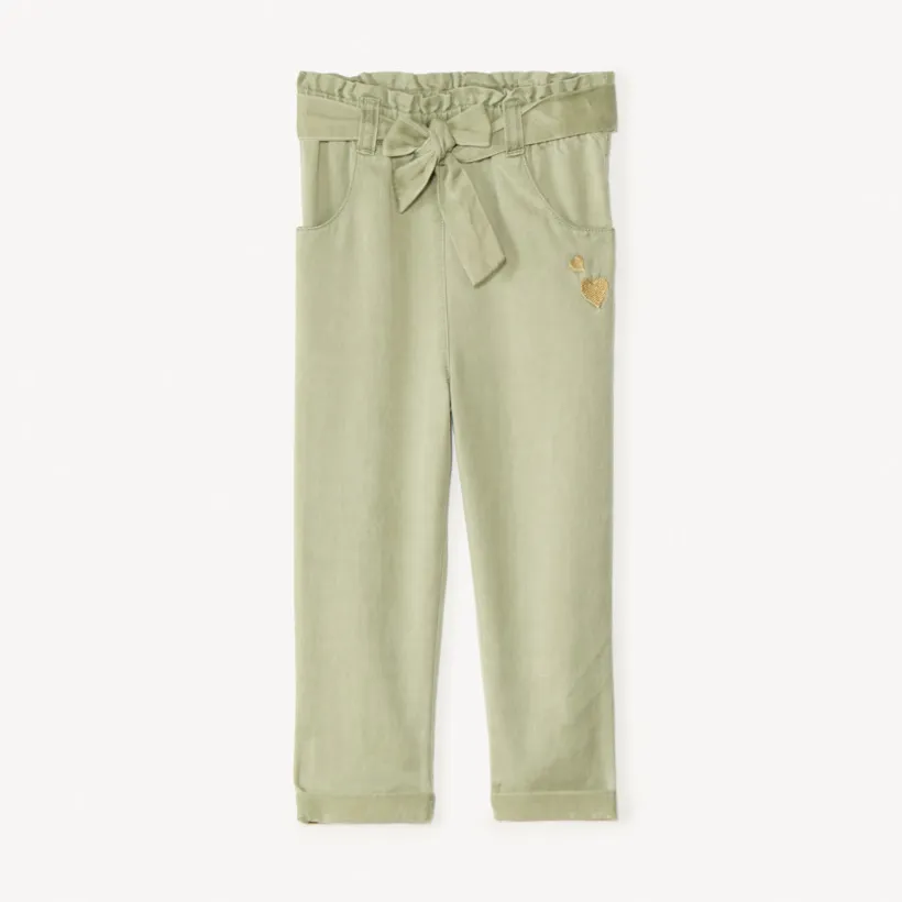 Broek met geborduurde hartjes en strikriem voor meisjesbaby