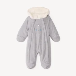 Combi-pilote gevoerd met sherpa voor babyjongen robot