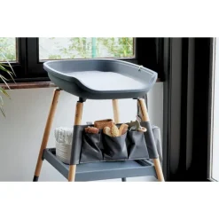 Commode Balneo Shady Grey met strak design en stevige houten poten