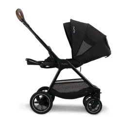 Compact kinderwagen Triv Next caviar/chocolat met verstelbaar stuur en chocolade lederlook