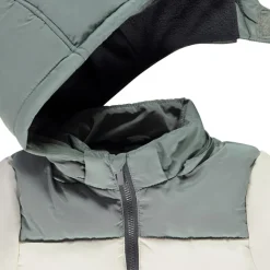 Donsjas met afneembare kap en colour block effect voor baby jongen