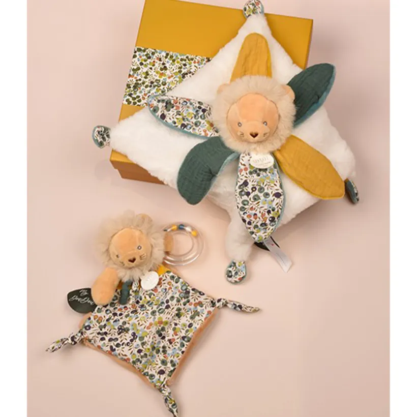 Doudou Lion jaune plat avec pétales Boh'Aime 27cm