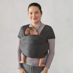 Draagdoek gebreid Aura Soft black Ergobaby ultralicht en makkelijk te knopen