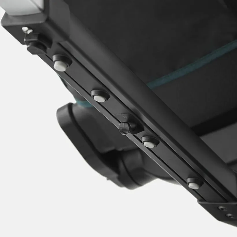 Driewieler EasyTwist Roos met 360° draaizitje en verstelbare telescopische duwstang