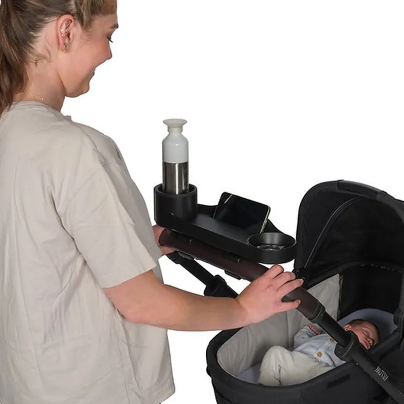 Eet en speel tray voor de kinderwagen