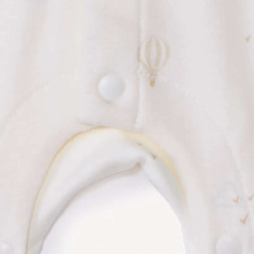 Fluweel combinatie met ballonmotief voor prematuur baby