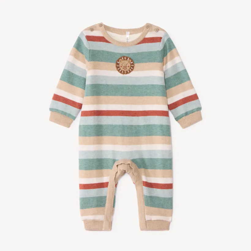 Gebreide gestreepte babyjongens overall met leeuwborduring