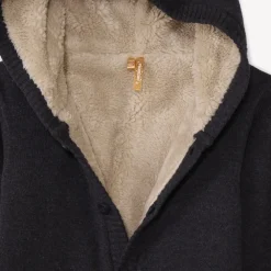 Gebreide kerstgilet met rendieren voor babyjongen