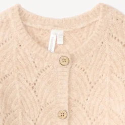 Gebreide meisjes vest met fantasiedetails