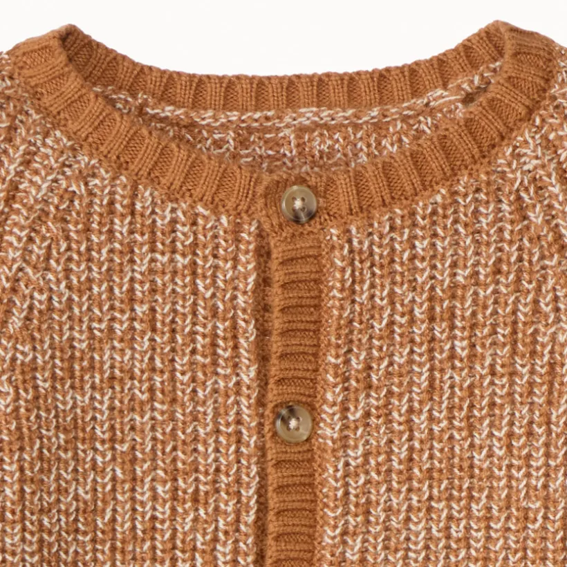 Gebreid perl gilet met gedraaide garens voor babyjongen
