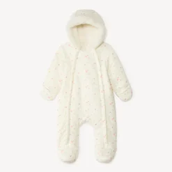 Gewatteerd pilotenpak met bloemenprint voor babymeisje met verschillende afwerkingen per leeftijdsperiode