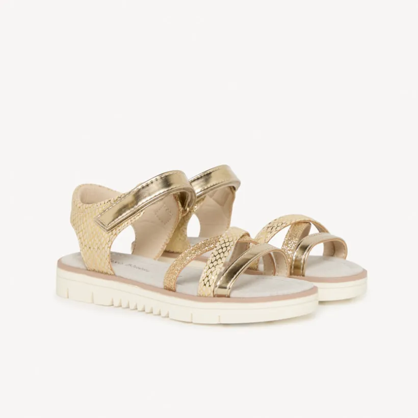 Gouden en glinsterende sandalen meisjes