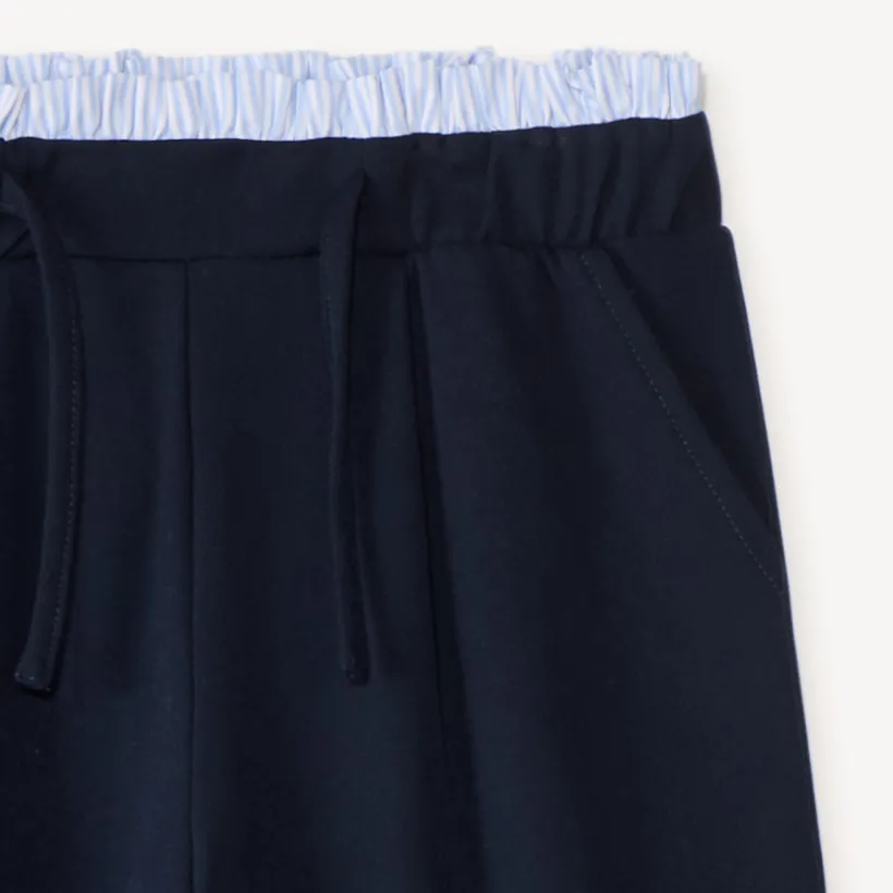Grote flanellen meisjesbroek met inzet bij de taille