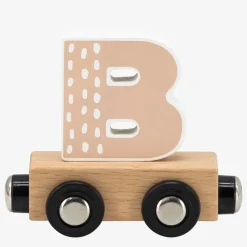 Houten letter B met magneten voor kleurrijke treinbouw