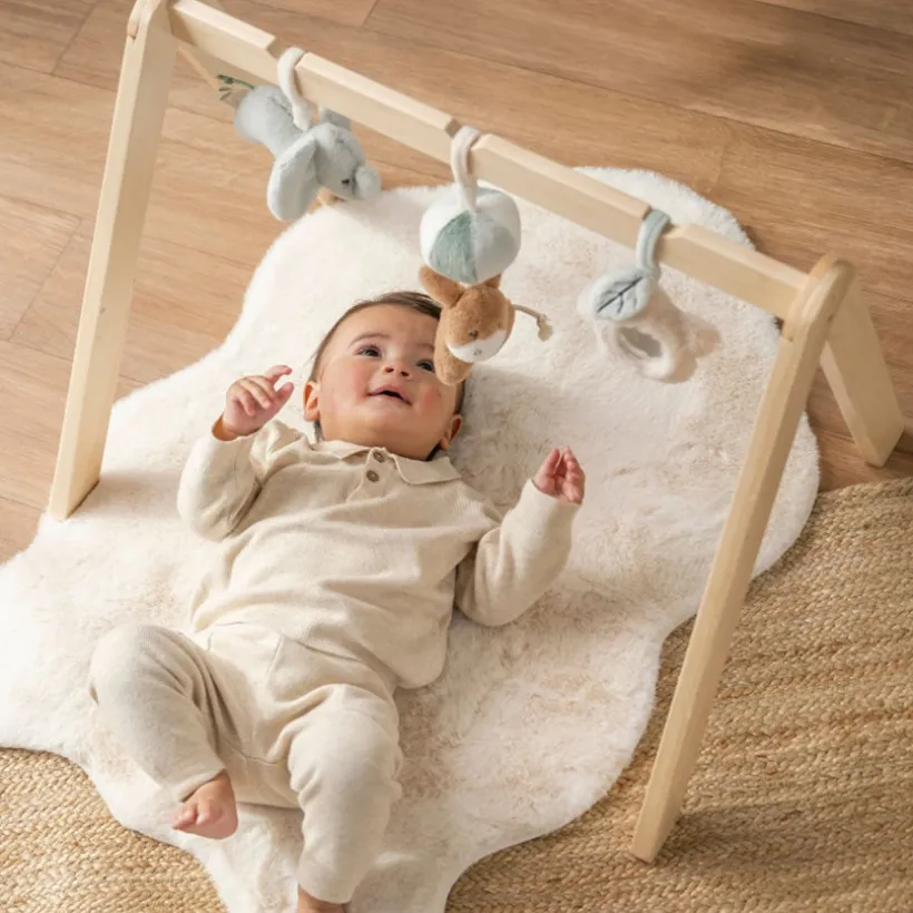 Houten speelboog met 3 speeltjes Loulou