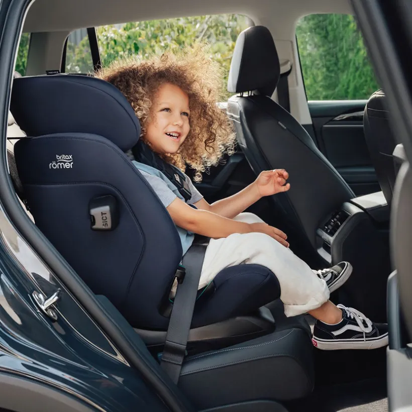 i-Size-autostoel Advansafix Pro Style mineral grey van Britax-Römer voor kinderen van 15 maanden tot 12 jaar