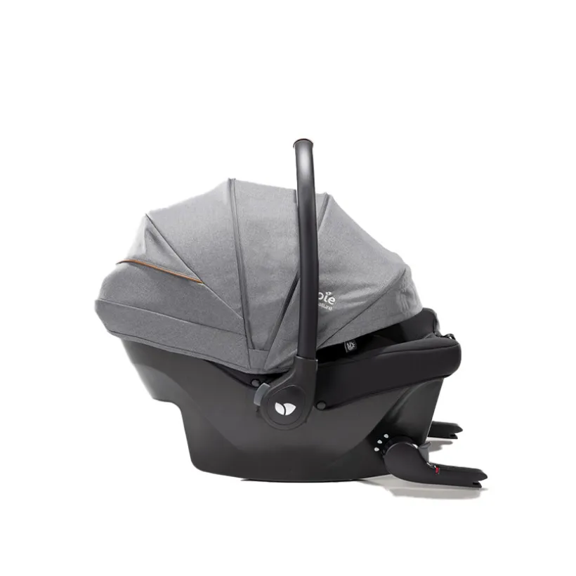 i-Size Sprint carbon autostoel achterwaarts met geïntegreerde Isofix-haken en verstelbare veiligheidssystemen