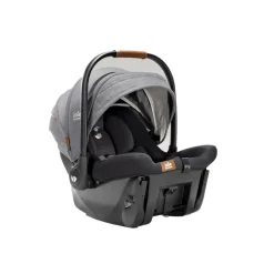 i-Size Sprint carbon autostoel achterwaarts met geïntegreerde Isofix-haken en verstelbare veiligheidssystemen