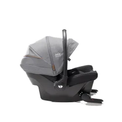 i-Size Sprint carbon autostoel achterwaarts met geïntegreerde Isofix-haken en verstelbare veiligheidssystemen