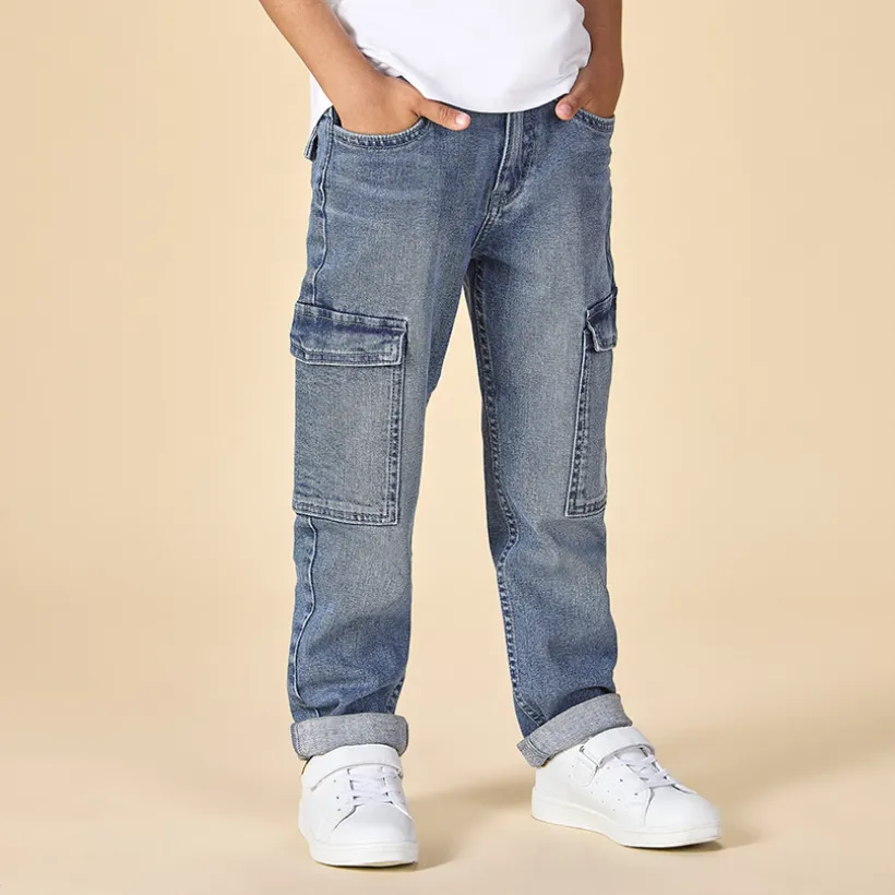 Jeans cargo met used effect en zakken jongens