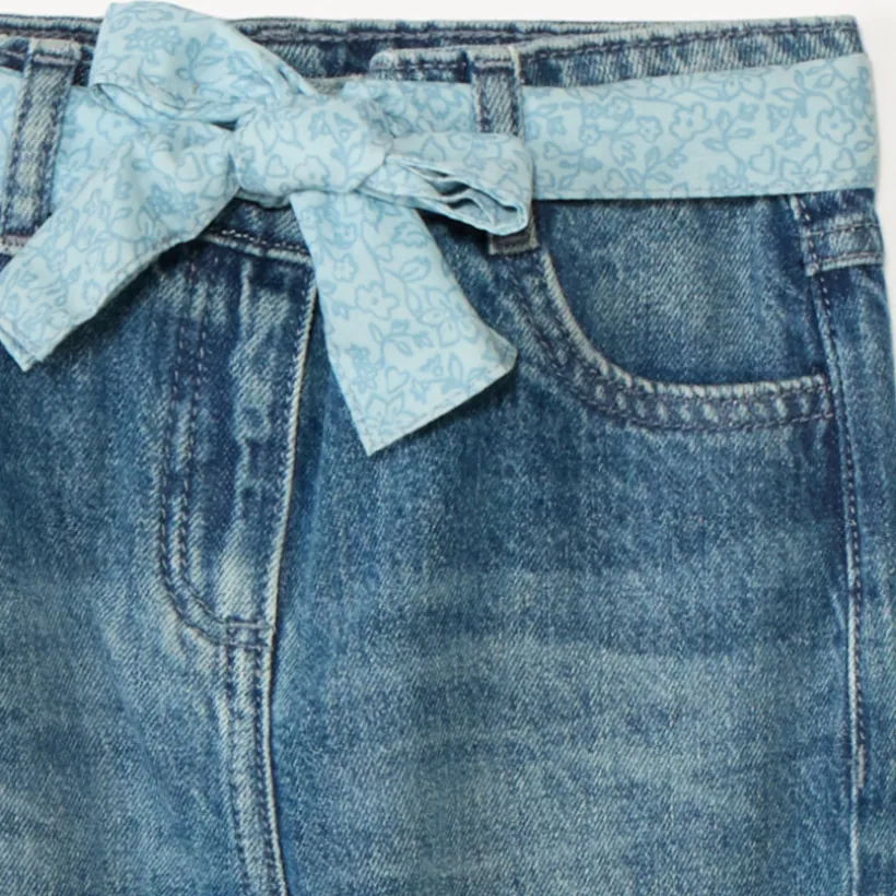 Jeans met een bloemenriem meisjes