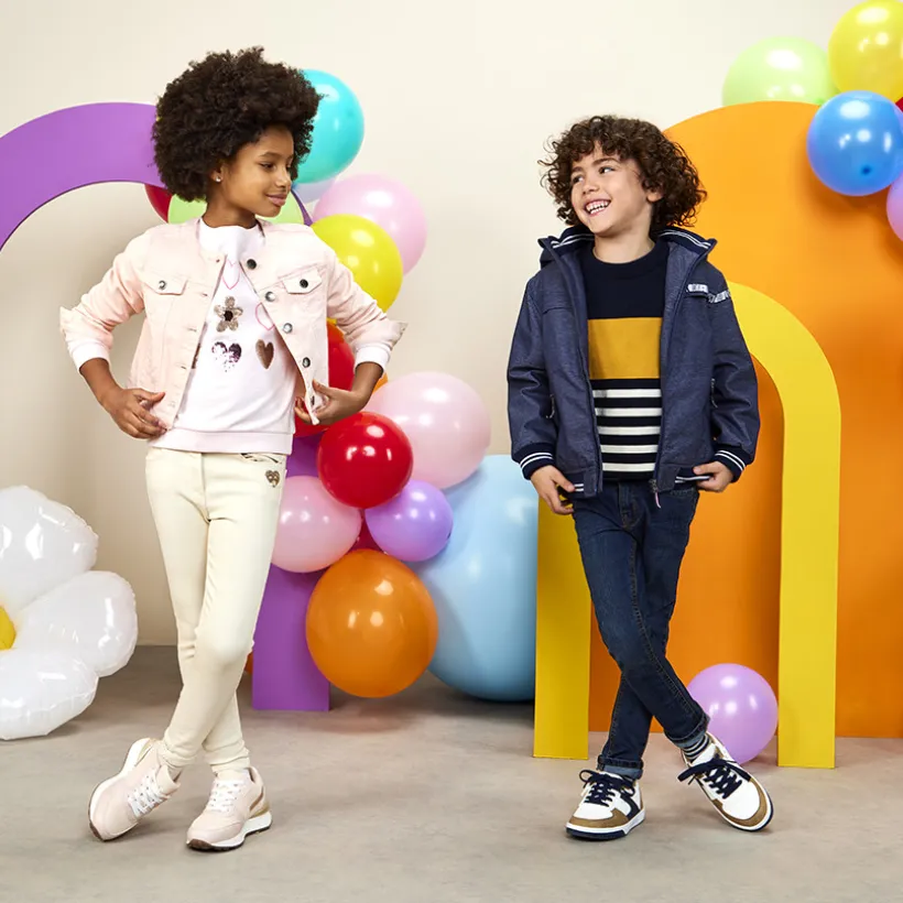Jeans slim fit in denim met contrasterende naden jongens