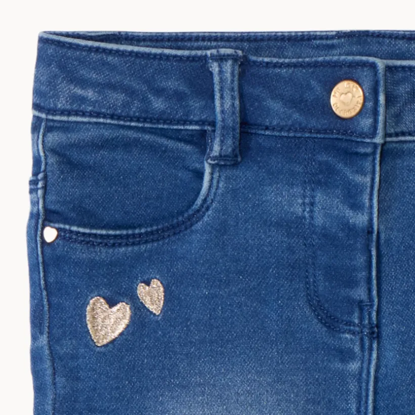 Jeans slim met gouden hartborduursels voor babymeisje
