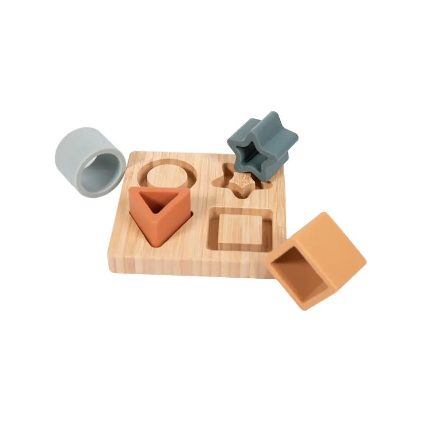 Jeu trieur de formes en bambou Shape Cool