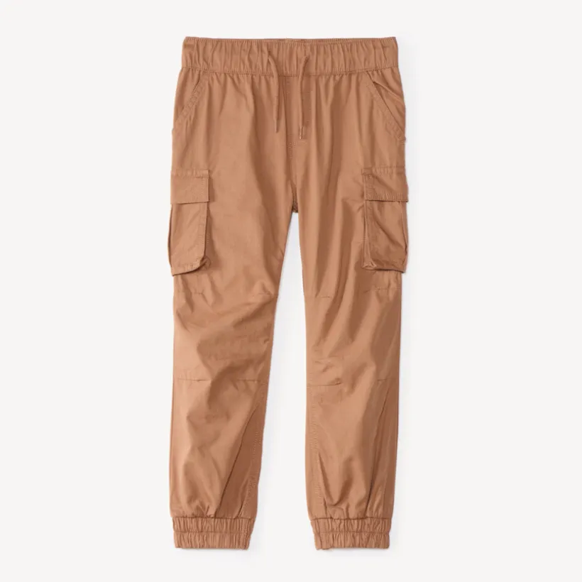 Joggingbroek jongens in een enkele kleur met cargo-stijl