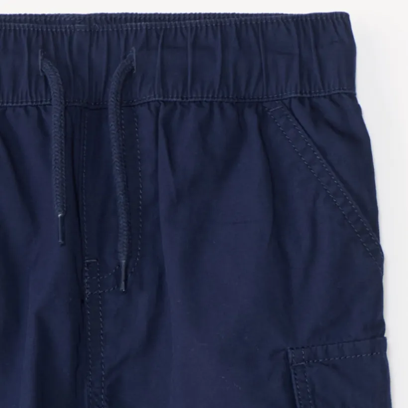 Joggingbroek jongens in een enkele kleur met cargo-stijl