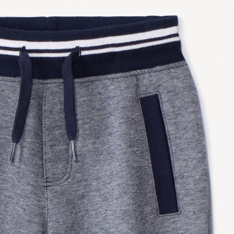 Joggingbroek met biezen jongens