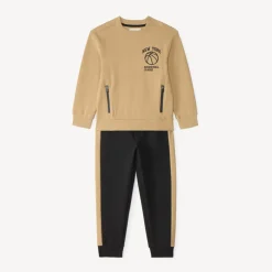 Joggingset jongens met basketball borduurwerk