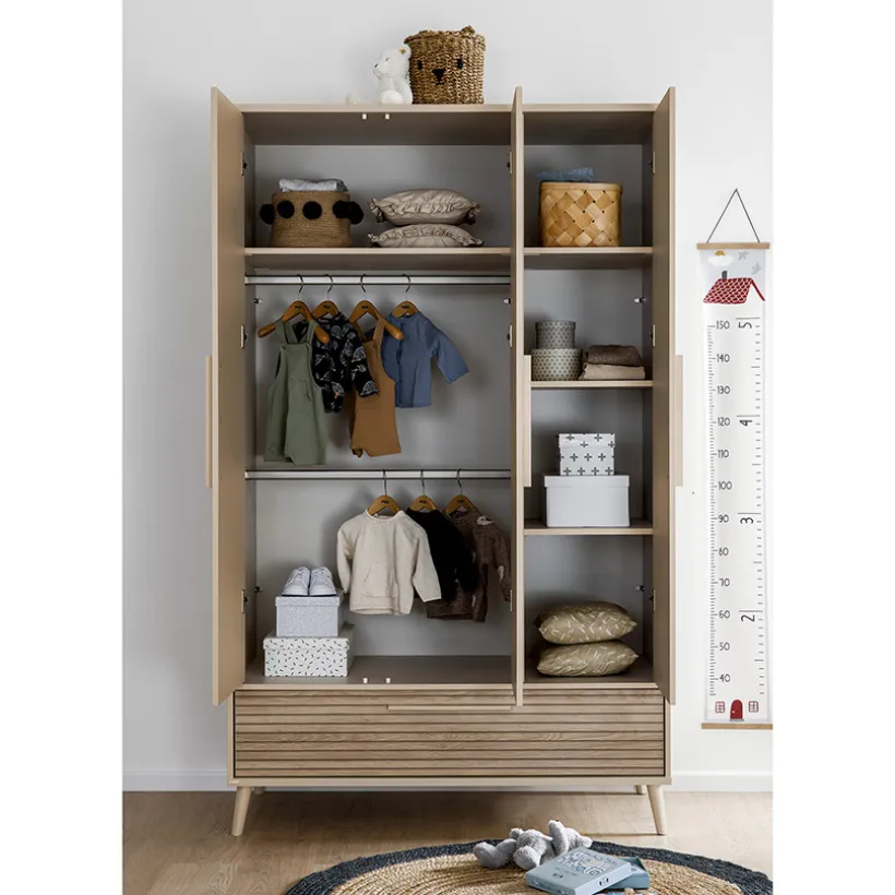 Kast met 3 deuren en 1 lade Eefje kasjmier Beige/Groovy Eikenhout