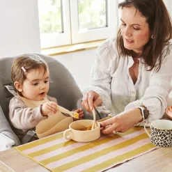 Kinderservies + slabbetje Mini Roar 4M+