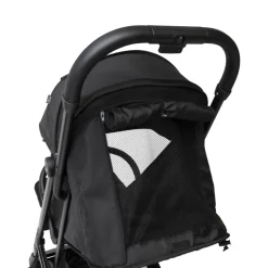 Kinderwagen Aria Plus zwart, volledig verstelbaar met XXL kap en zwenkwielen