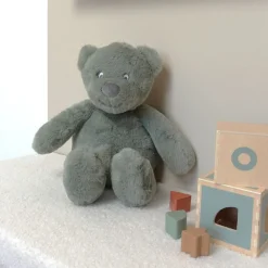 Knuffelbeer Honey 45cm Kleigroen