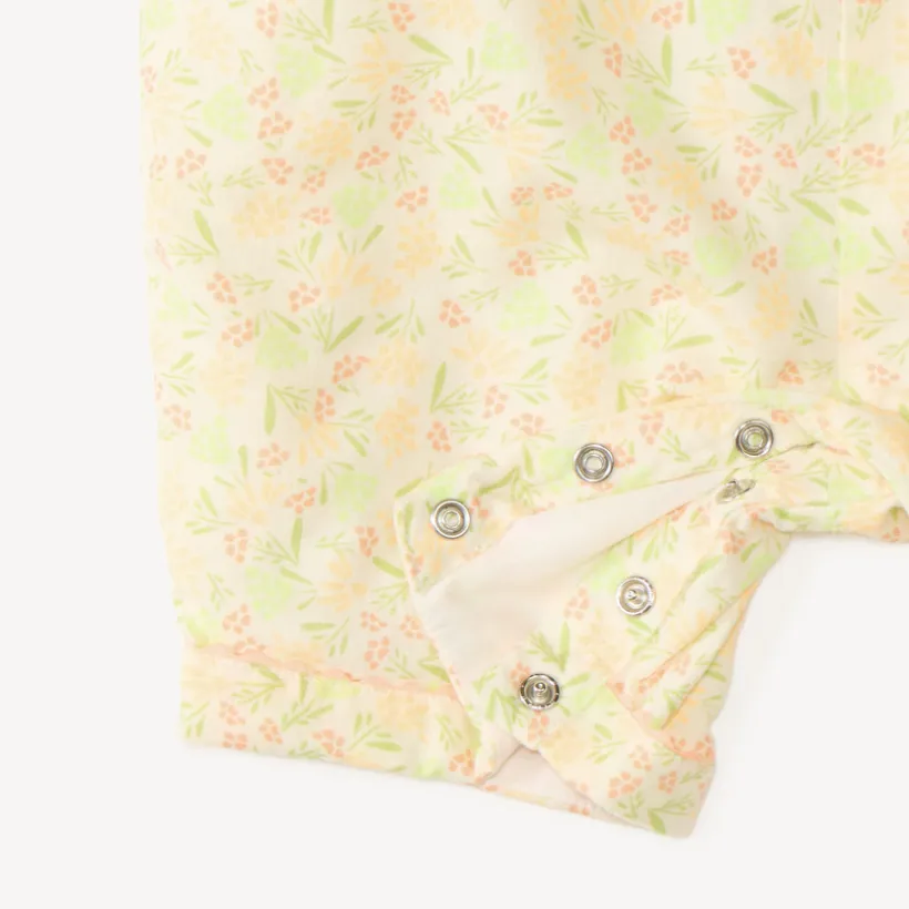 Korte jumpsuit met volants en bloemenprint voor babymeisjes