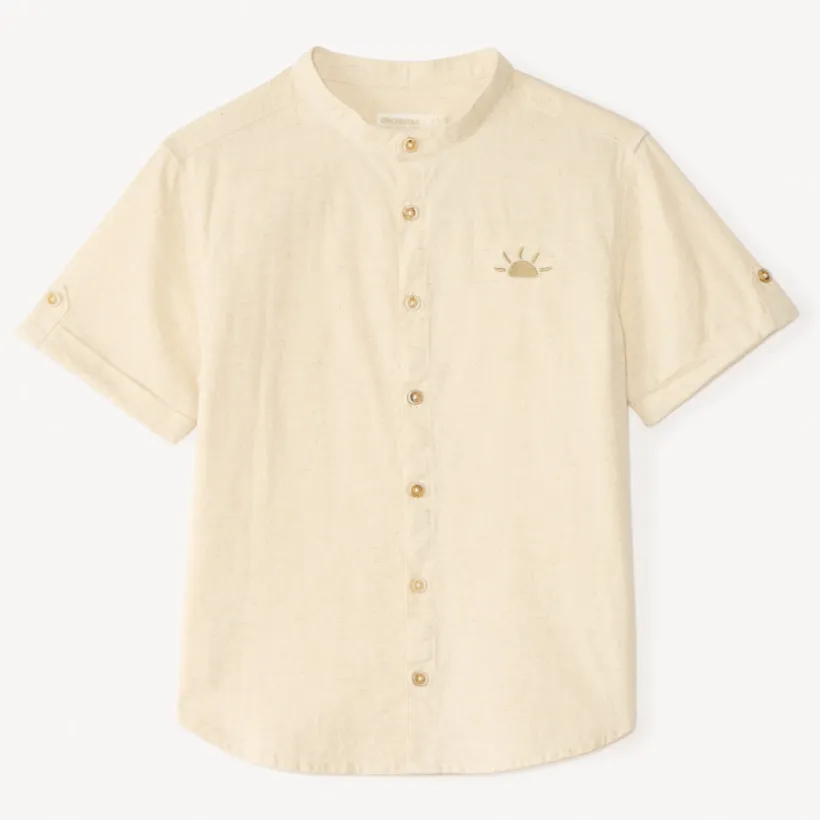 Korte mouwen mao-kraag blouse met zongeborduurde details jongens