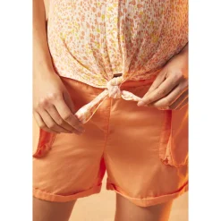 Korte, vloeibare broek met strik voor dames