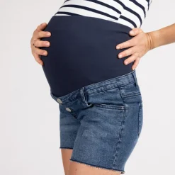 Korte zwangerschapsjeans met hoge hoofdband en used effect
