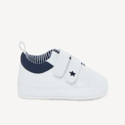 Lage sneakers met klittenband en gestreepte voering voor babyjongen
