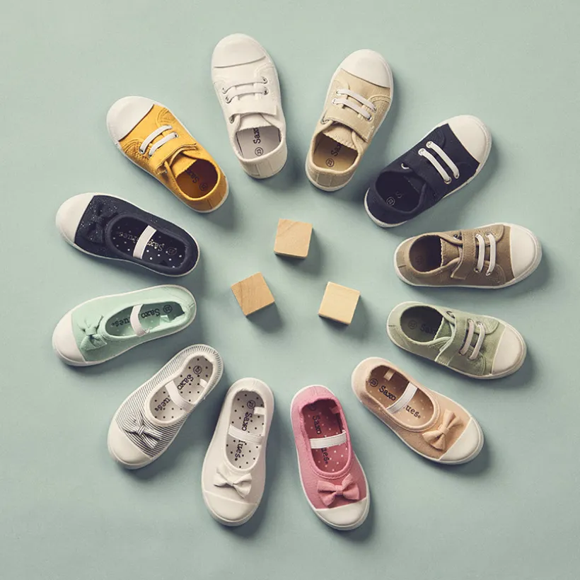 Lage sneakers van stof met veters en klittenband jongens