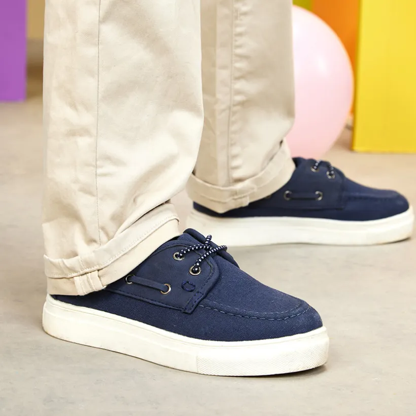 Lage sneakers van twee materialen met elastische veters voor jongen