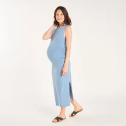 Lang lichte jersey jurk voor zwangere vrouwen