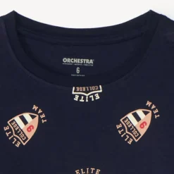 Langzaam lang pyjama 2-delig jongen met schooljonge badgesprint