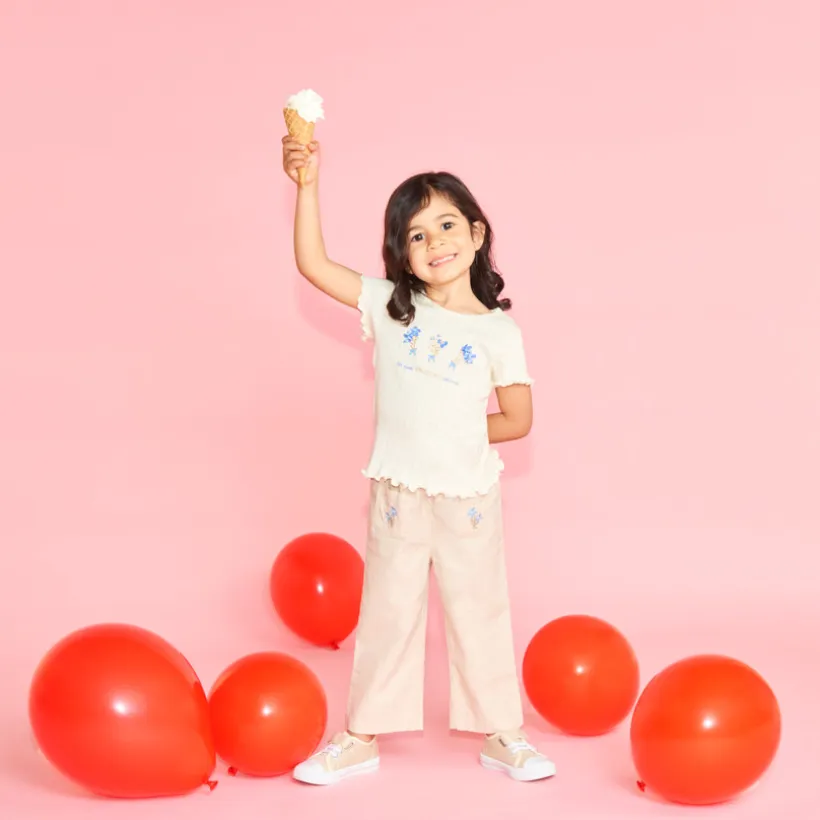 Loose pants with flower embroidery for baby girl