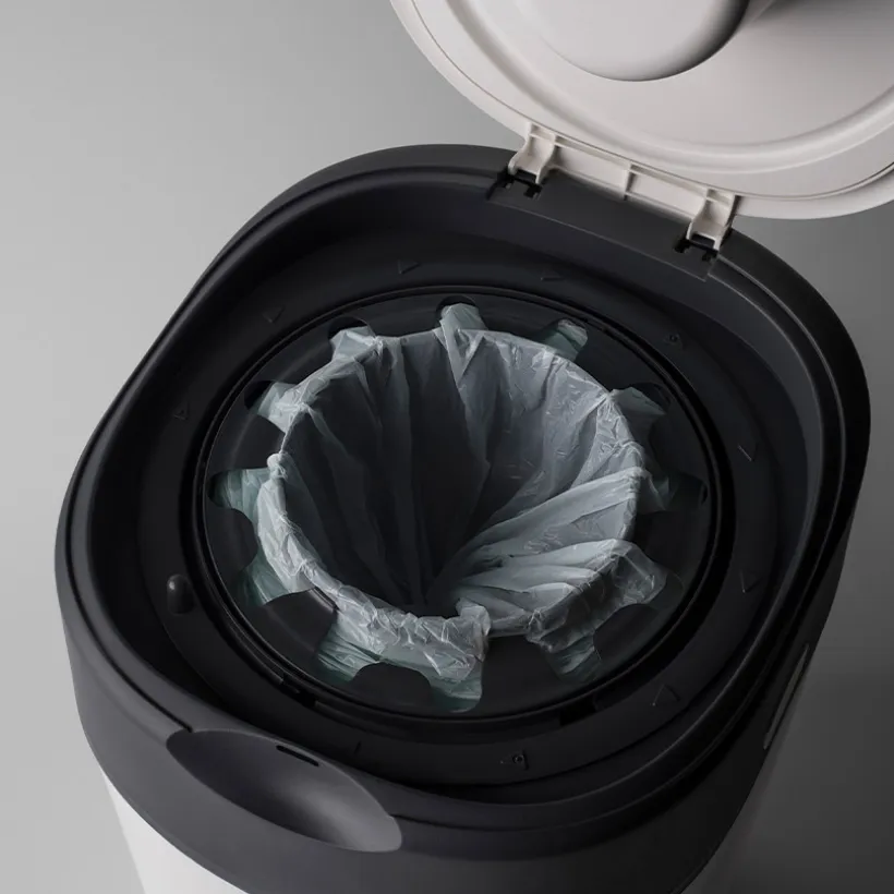 Luiertafel Twist & Click XL wit met navulling Greenfilm van Tommee Tippee